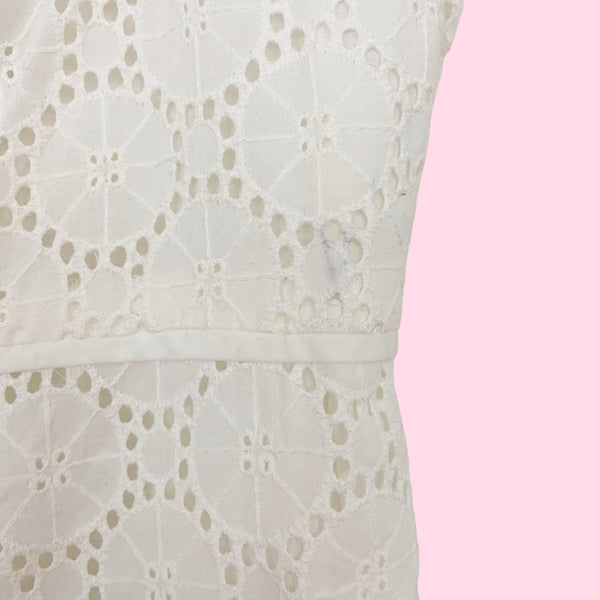 WHITE EYELET LACE UP TANK (14)