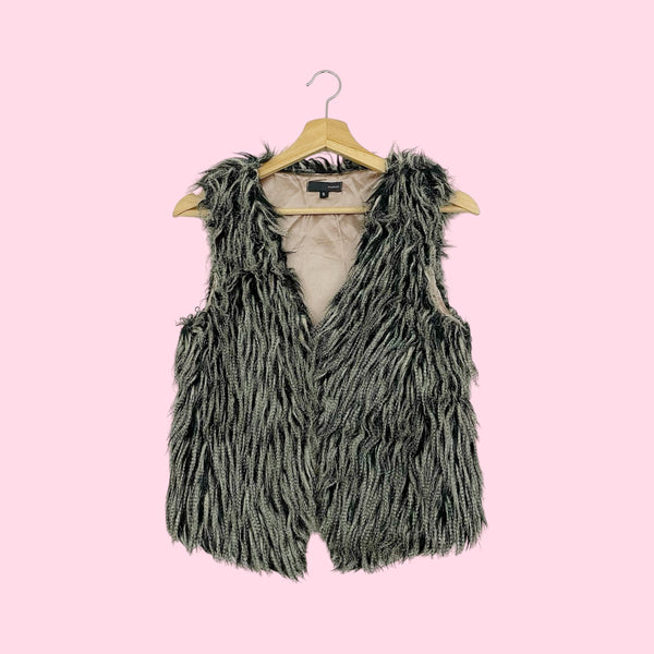 FAUX FUR VEST (S)