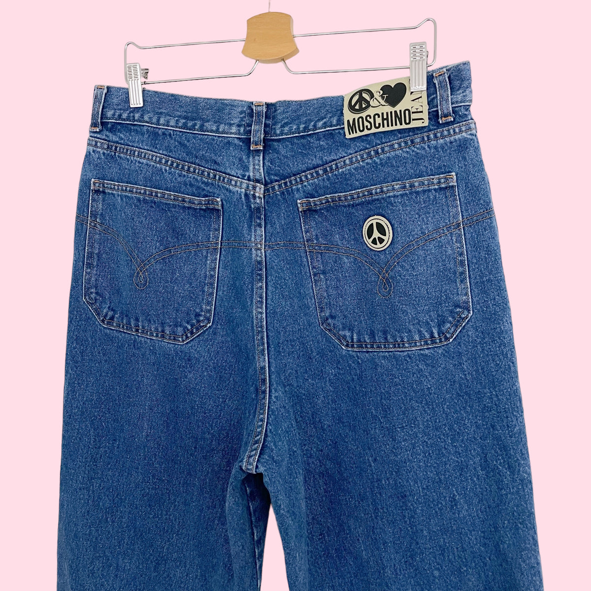 Moschino peace discount sign jeans