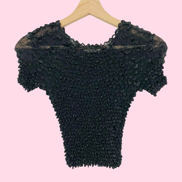 BLACK HEART PRINT POPCORN TOP (S/M)