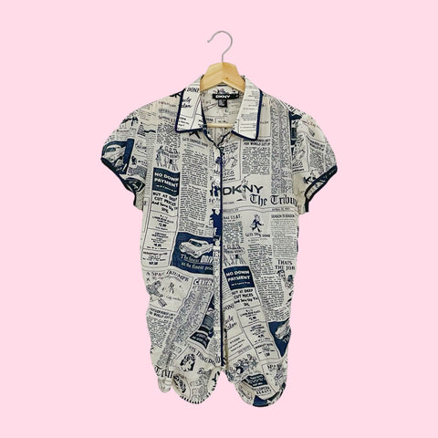 DKNY NEWS PRINT SILK BLOUSE (M)