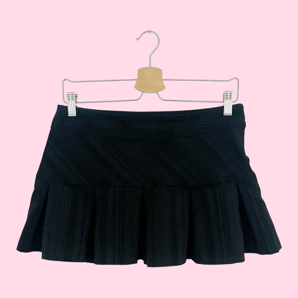 Y2K BLACK STRIPED PLEATED MICRO MINI SKIRT (S)