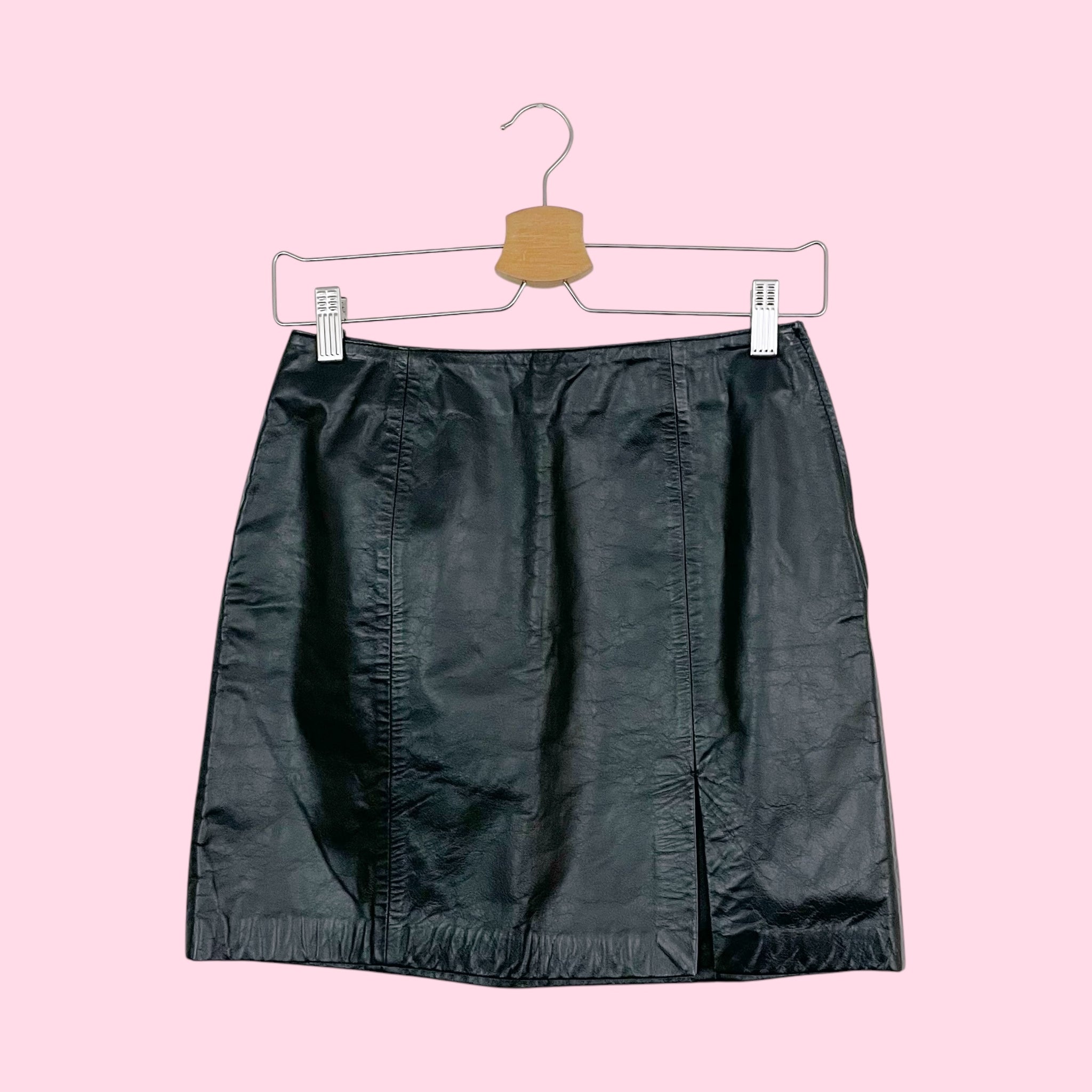 BLACK LEATHER MINI SKIRT W/ SLIT (26)