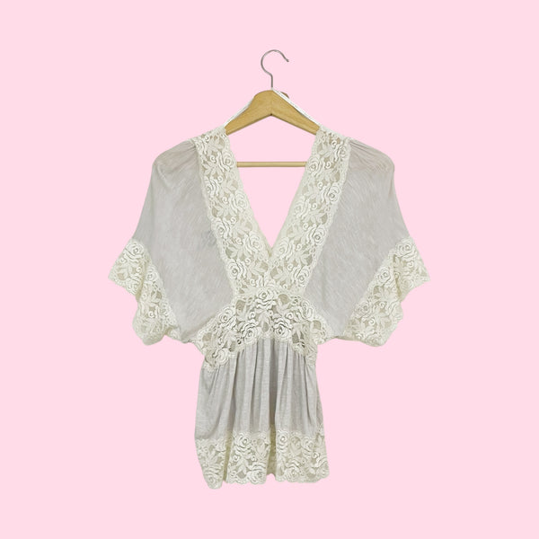 LIGHT GREY LACE TRIM TOP (S)