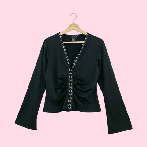 BLACK HOOK + EYE BELL SLEEVE TOP (L)