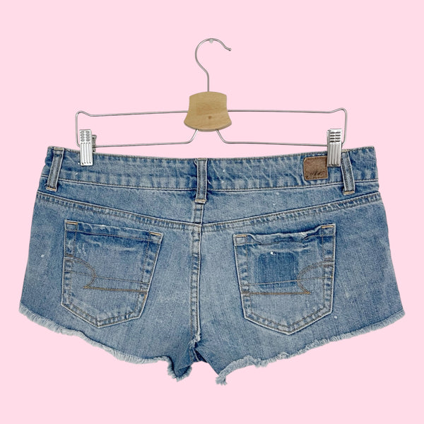 Y2K AMERICAN EAGLE LOW RISE DENIM SHORTS (10)