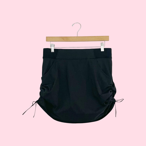 Columbia Black Cinched Gorpcore Skort (M)