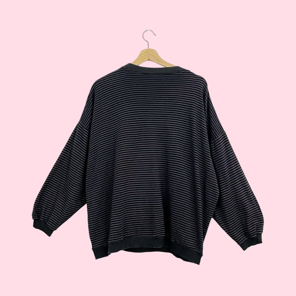 STRIPED ICE SAILING SWEATSHIRT (XL)
