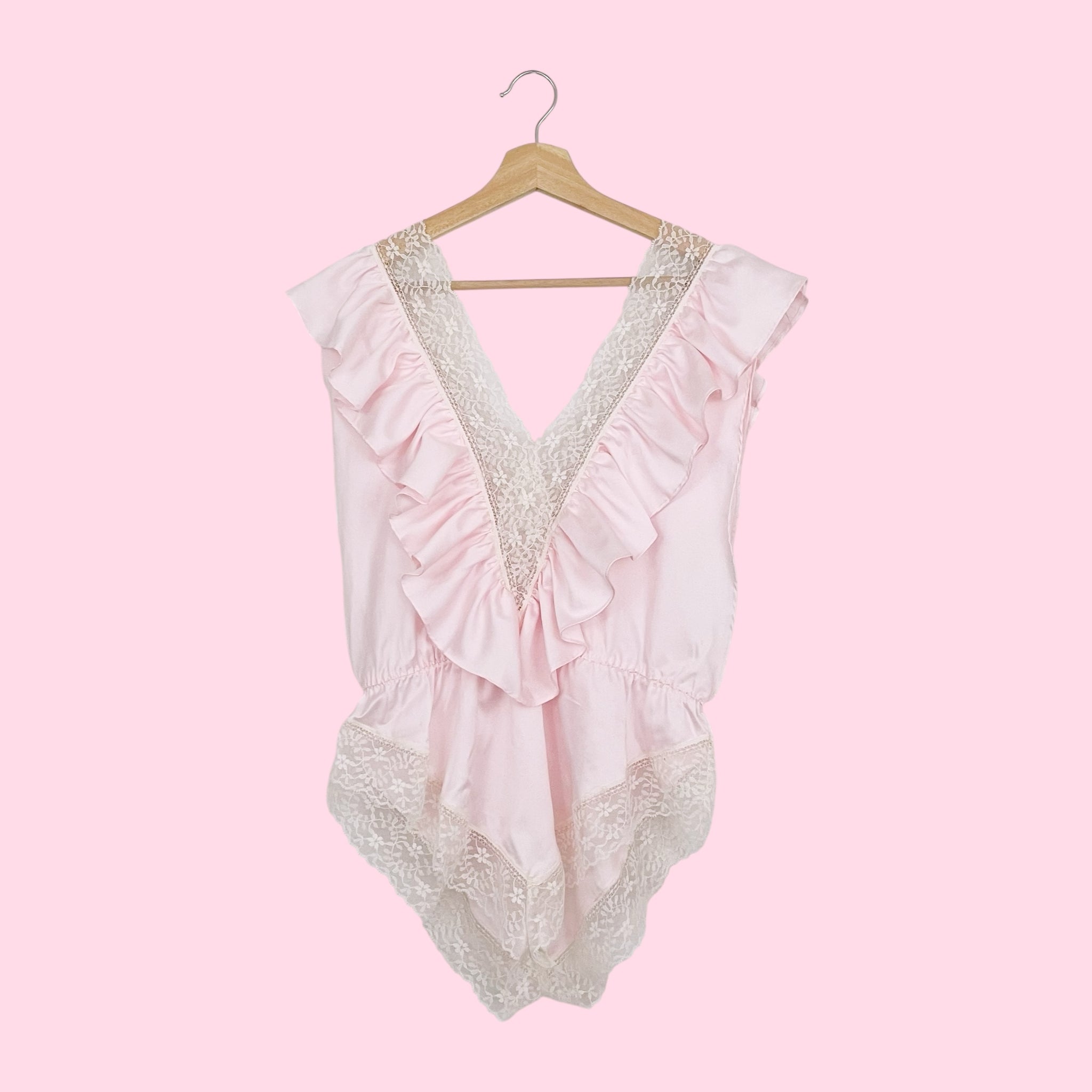 80S LIGHT PINK RUFFLE TEDDY (L)