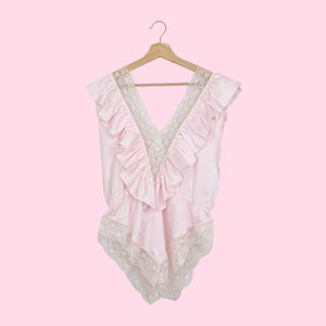 80S LIGHT PINK RUFFLE TEDDY (L)