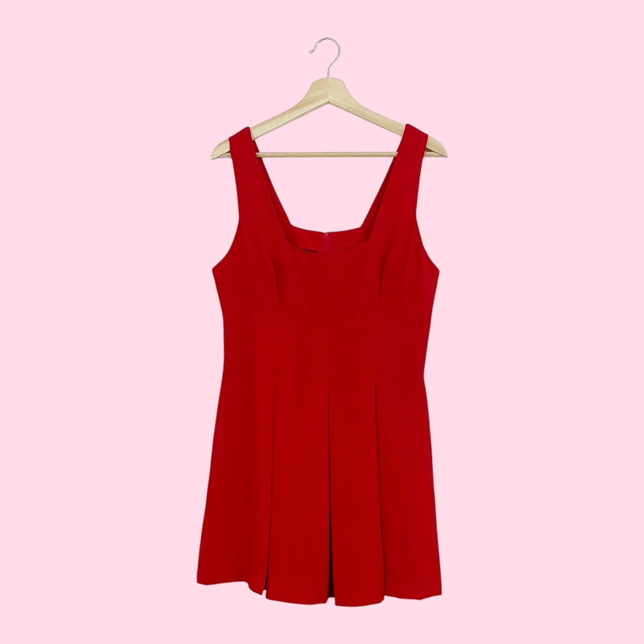 RED PLEATED MINI DRESS (M)