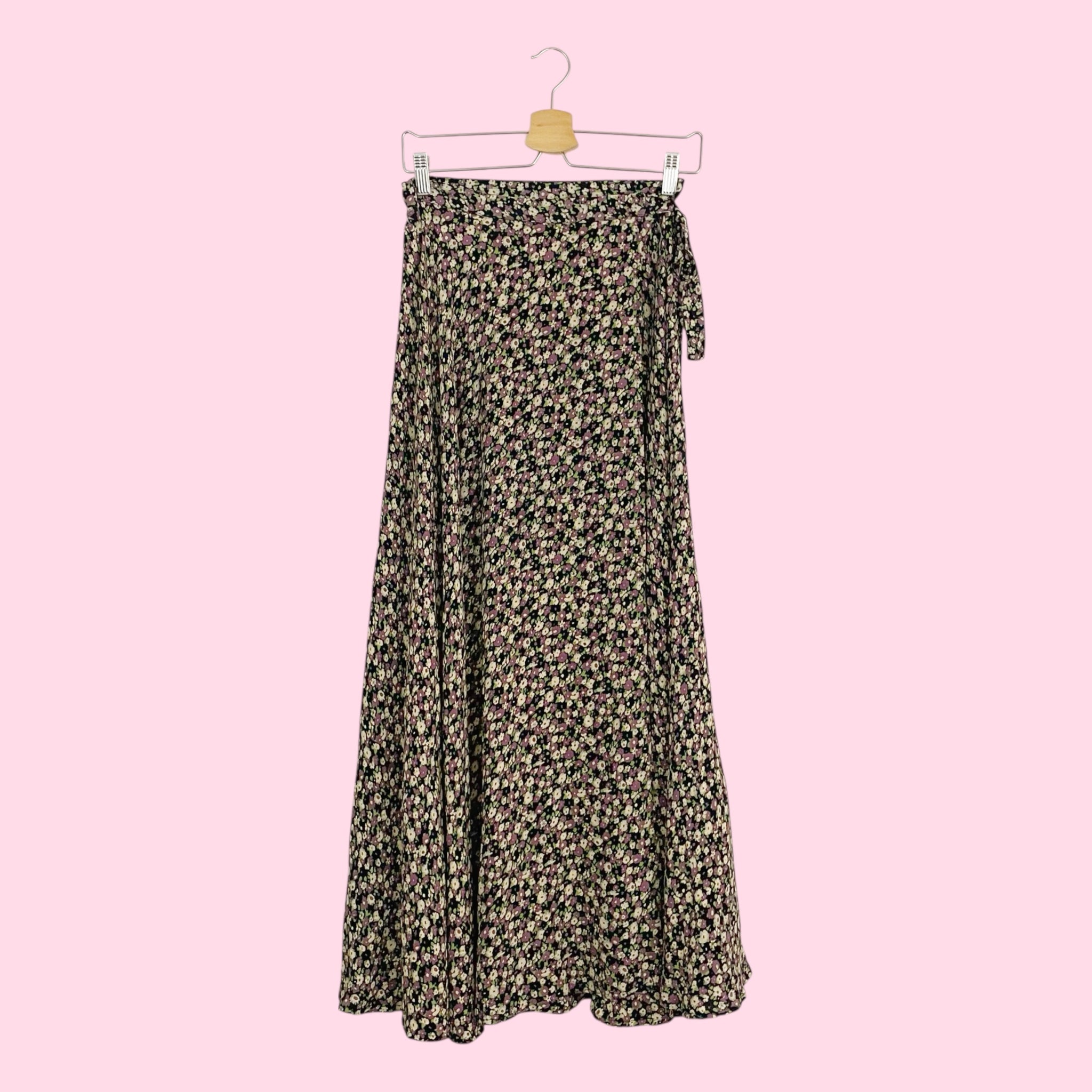 NAVY FLORAL MAXI WRAP SKIRT (M)