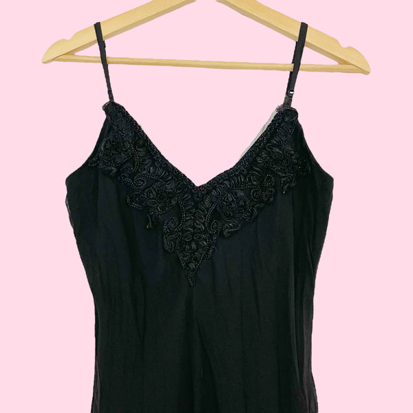 BLACK WRINKLE ASYMMETRICAL MIDI DRESS (L)
