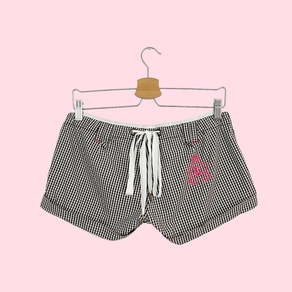 GUESS GINGHAM LOW RISE SHORTS (26)