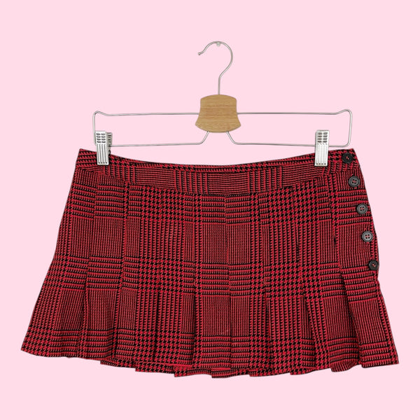 RED + BLACK HOUNDSTOOTH PLEATED LOW RISE MINI SKIRT (4/6)