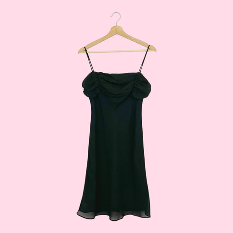 BLACK GATHERED BUST MIDI DRESS (4)