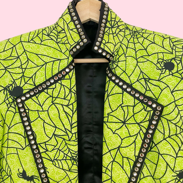 SPIDER WEB EMBELLISHED CROPPED JACKET (M)