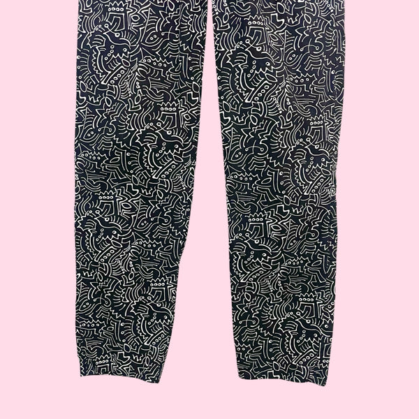 90s Black + White Printed Pants (25)
