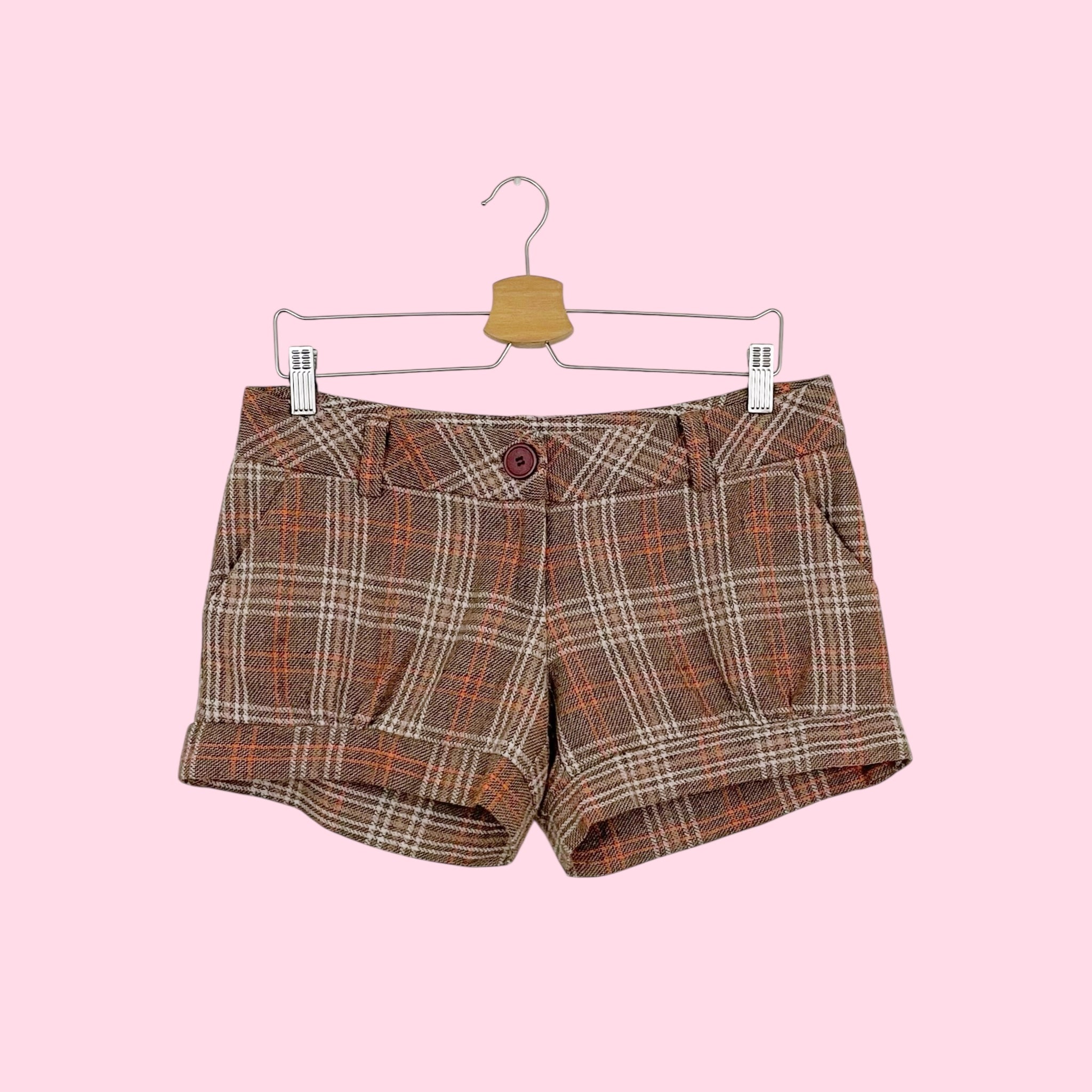 PLAID WOOL LOW RISE BUBBLE SHORTS (M)
