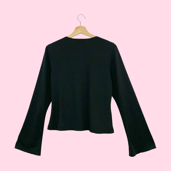 BLACK HOOK + EYE BELL SLEEVE TOP (L)