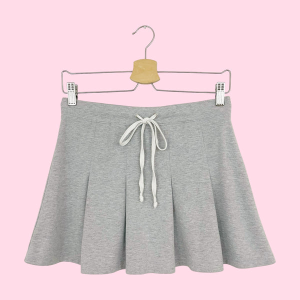 LIGHT GRAY PLEATED MINI SKIRT (M)