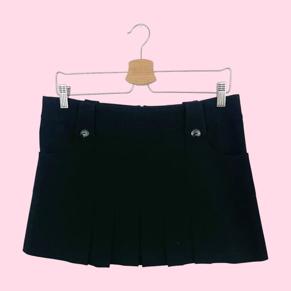 BLACK PLEATED MINI SKIRT (4)