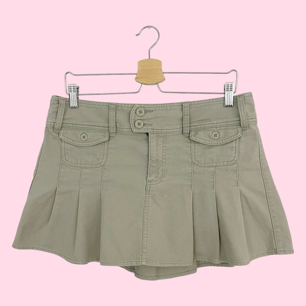 KHAKI PLEATED LOW RISE MINI SKIRT (10)