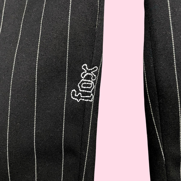 FOX BLACK PINSTRIPE LOW RISE BERMUDA SHORTS (7)