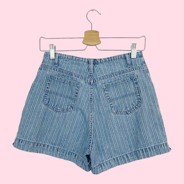 STRIPED DENIM SHORTS W/ EXPOSED BUTTON FLY (26)