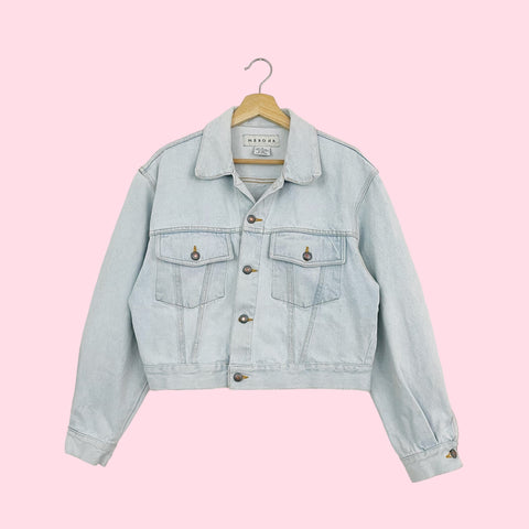 LIGHT WASH CROPPED DENIM JACKET (M/L)