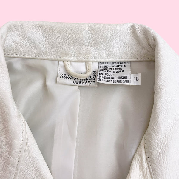 Y2K WHITE LEATHER JACKET (M)