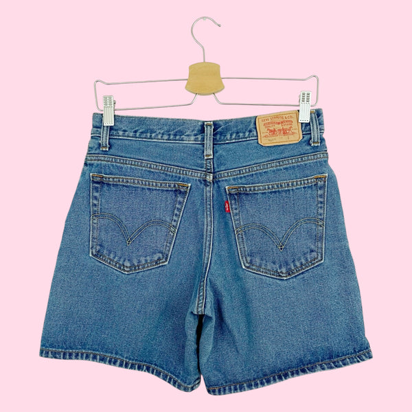 LEVI'S 550 DENIM SHORTS (8)
