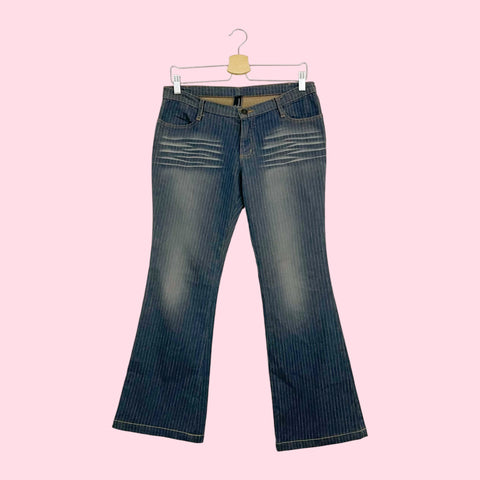 LOW RISE PINSTRIPE FLARE JEANS (M)