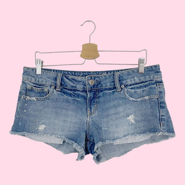 Y2K AMERICAN EAGLE LOW RISE DENIM SHORTS (10)