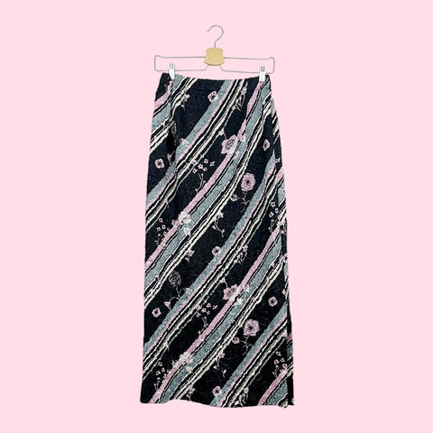 STRIPED FLORAL WRINKLE MAXI SKIRT (S)