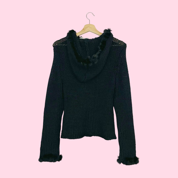 BLACK HOODED SWEATER W/ FUR TRIM (M)