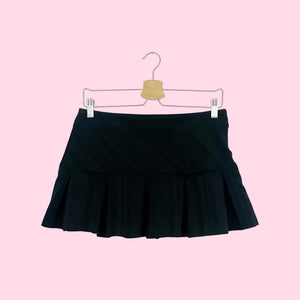 Y2K BLACK STRIPED PLEATED MICRO MINI SKIRT (S)