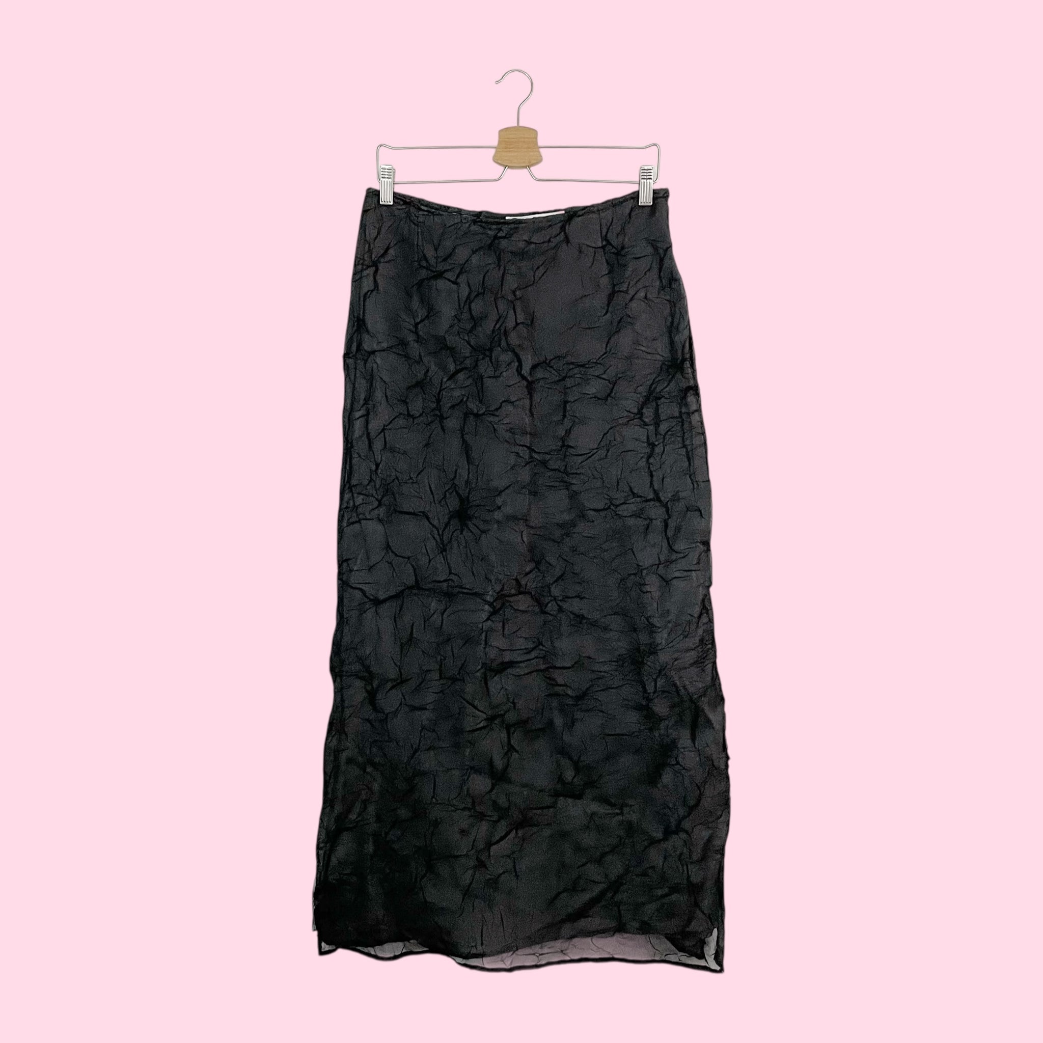 BLACK WRINKLE MAXI SKIRT (M)