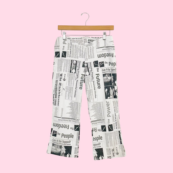 Y2K Newspaper Print Capris (S)