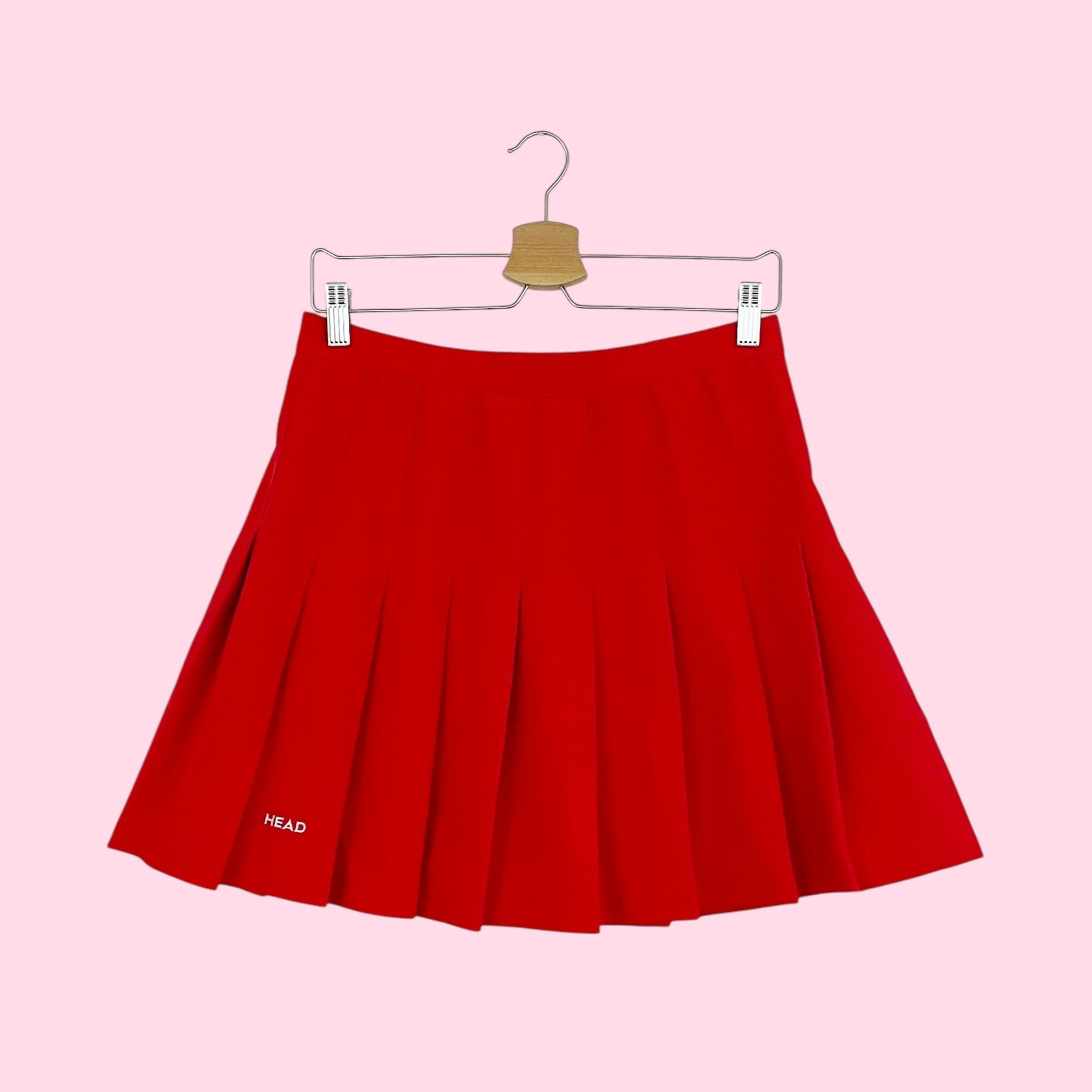 RED PLEATED TENNIS SKIRT (28)