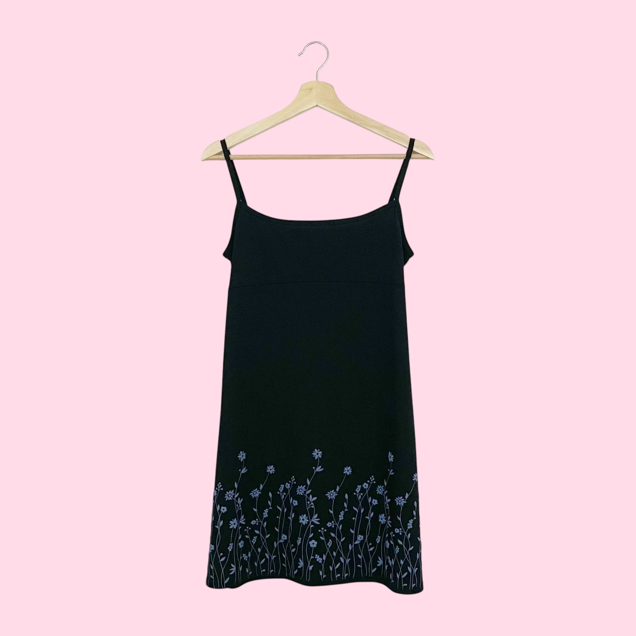 BLACK + GRAY FLORAL TIE BACK MINI DRESS (M)
