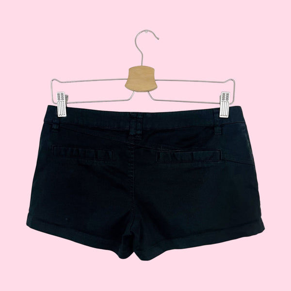 VOLCOM BLACK LOW RISE SHORTS (3)