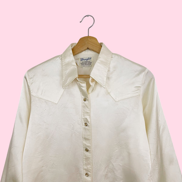 WRANGLER CREAM SATIN BLOUSE W/ PEARL SNAPS (M)