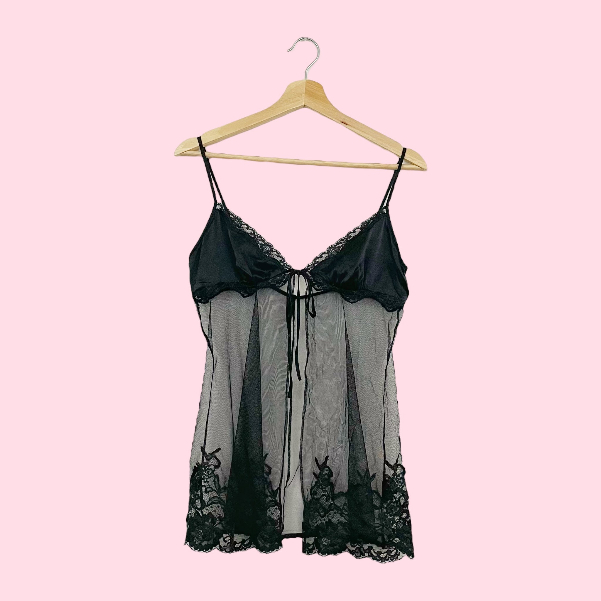 VICTORIA'S SECRET BLACK TIE FRONT BABYDOLL (S)