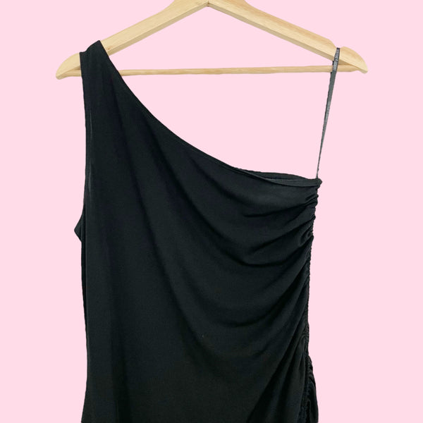 BLACK ONE SHOULDER CINCHED MIDI DRESS (M)