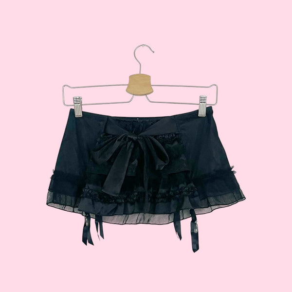 VICTORIA'S SECRET BLACK RUFFLE GARTER SKIRT (XS/S)