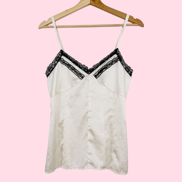 CREAM SILK CAMI W/ LACE TRIM (M)