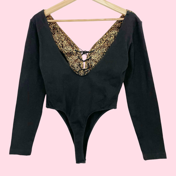 LACE UP LEOPARD TRIM BODYSUIT (M)