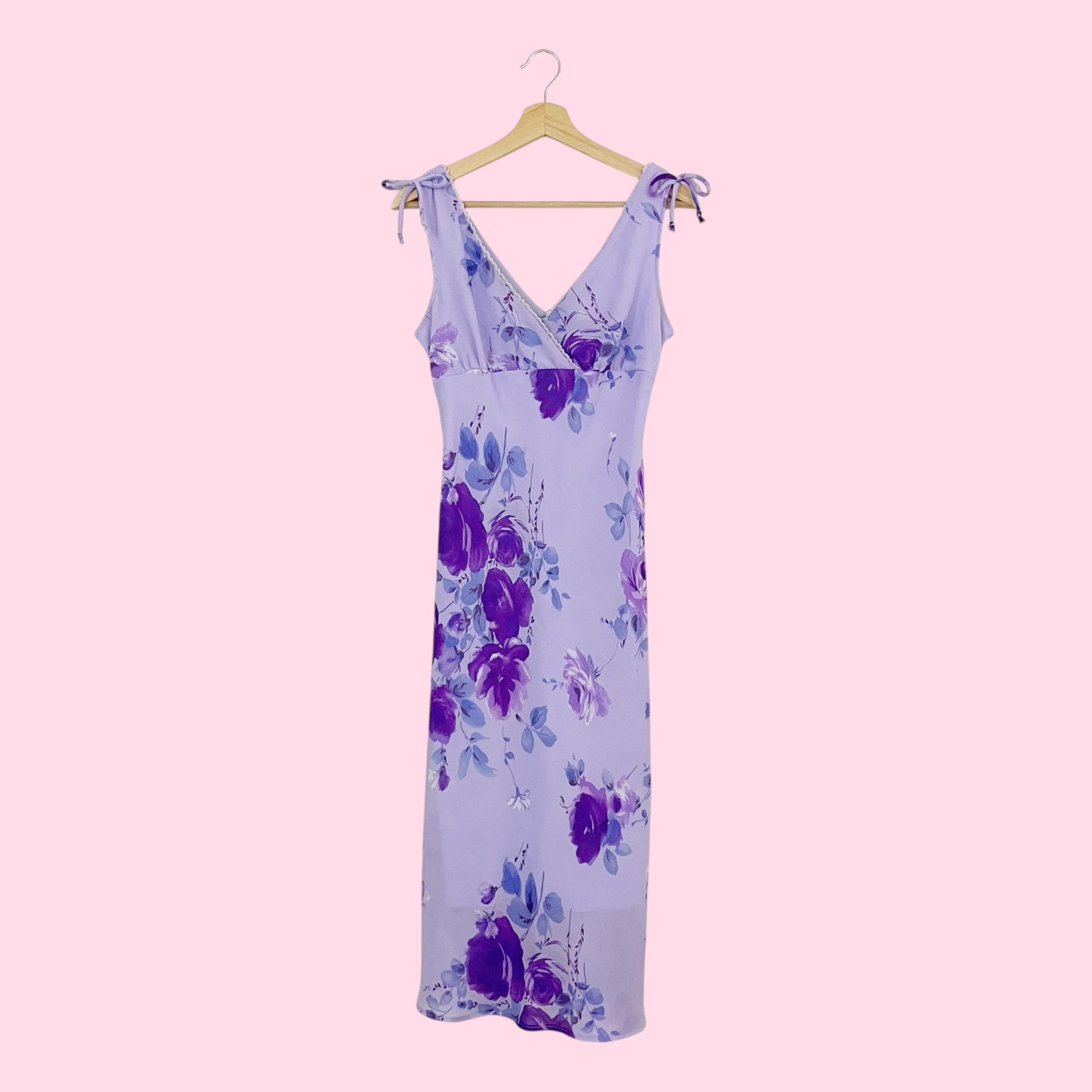 LAVENDER FLORAL MAXI DRESS (S/M)