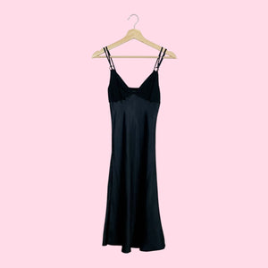 BLACK SATIN MIDI DRESS (XS)